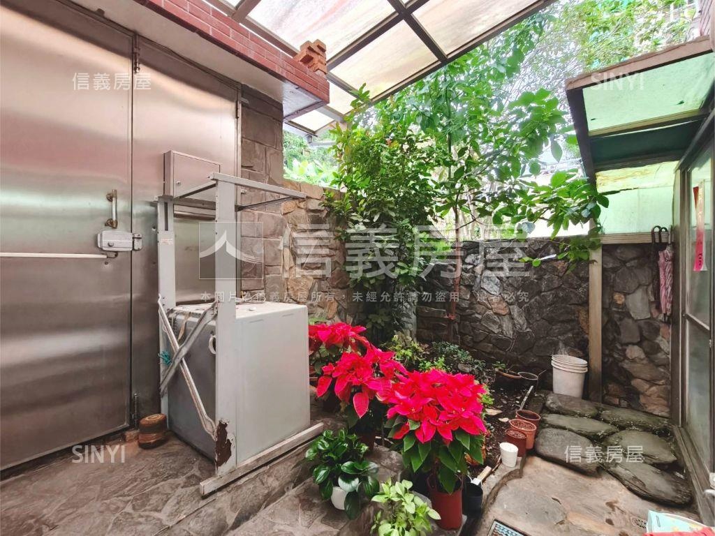 有天有地靜巷透天房屋室內格局與周邊環境