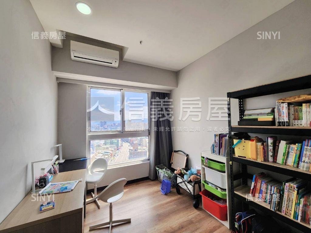 專任★玉山景觀美三房車位房屋室內格局與周邊環境