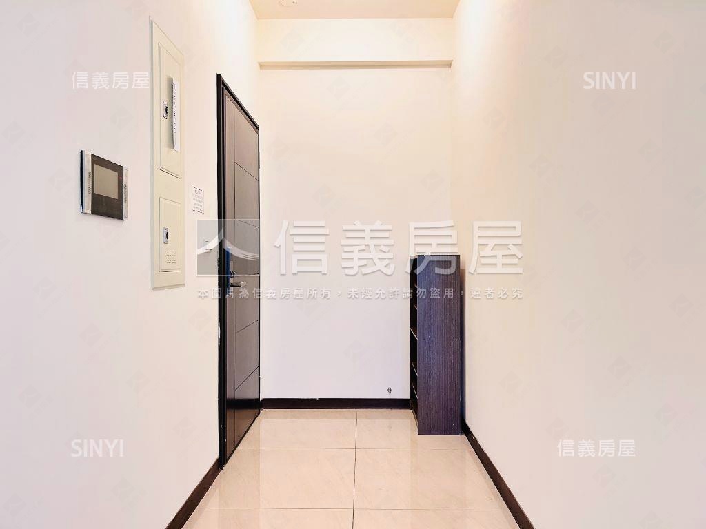 近高鐵國品苑４房車位房屋室內格局與周邊環境