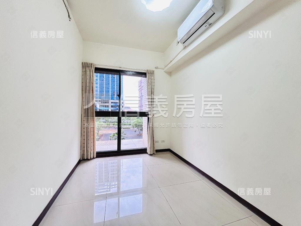 近高鐵國品苑４房車位房屋室內格局與周邊環境