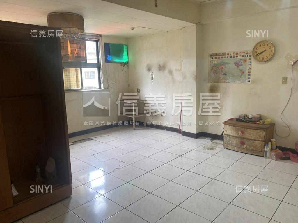 國泰街小資公寓房屋室內格局與周邊環境