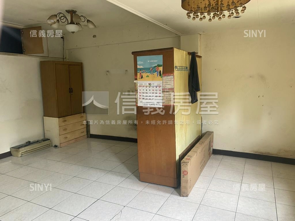 國泰街小資公寓房屋室內格局與周邊環境