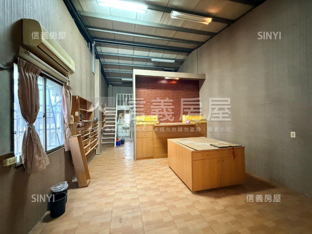 誠售！復華一街角窗金店房屋室內格局與周邊環境