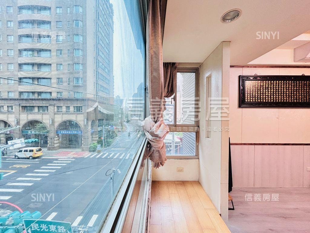 當代藝術三房車位房屋室內格局與周邊環境