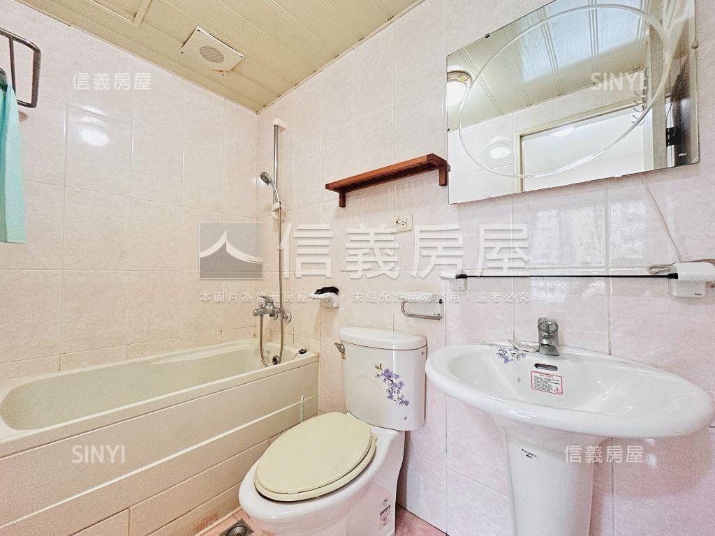 當代藝術三房車位房屋室內格局與周邊環境