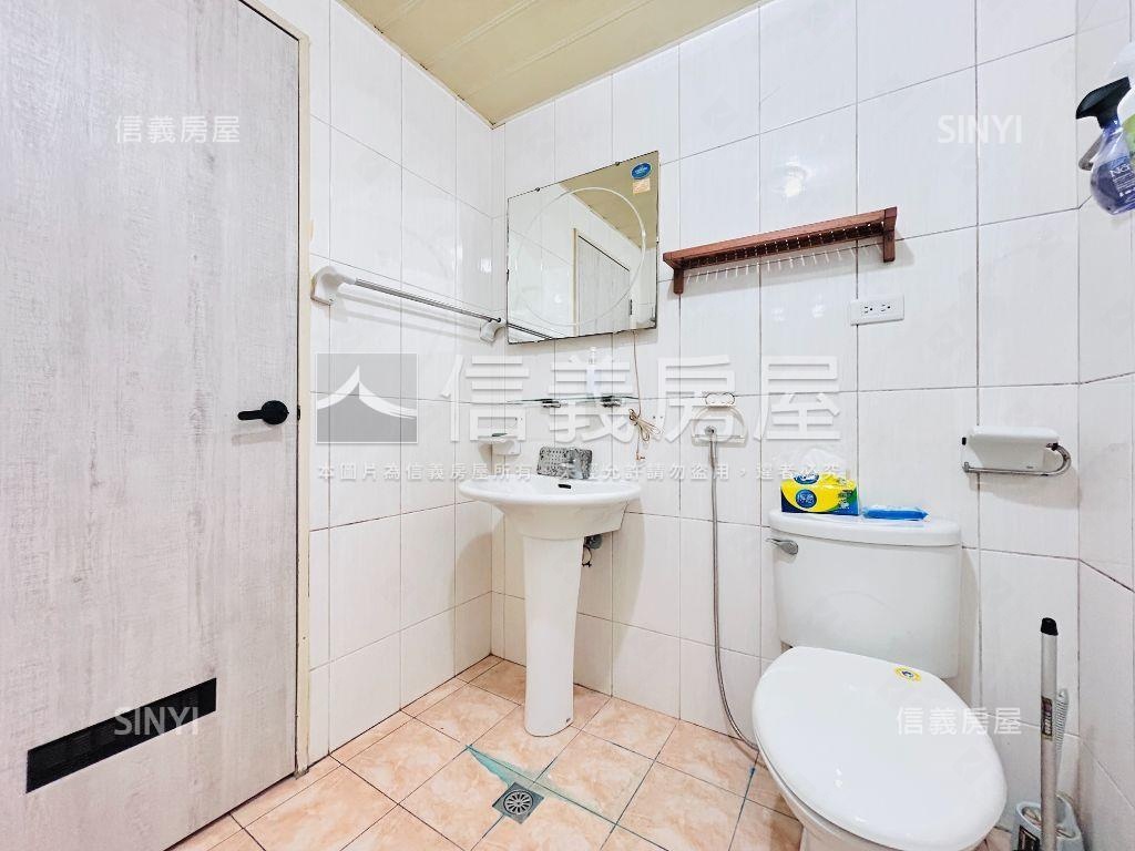 當代藝術三房車位房屋室內格局與周邊環境