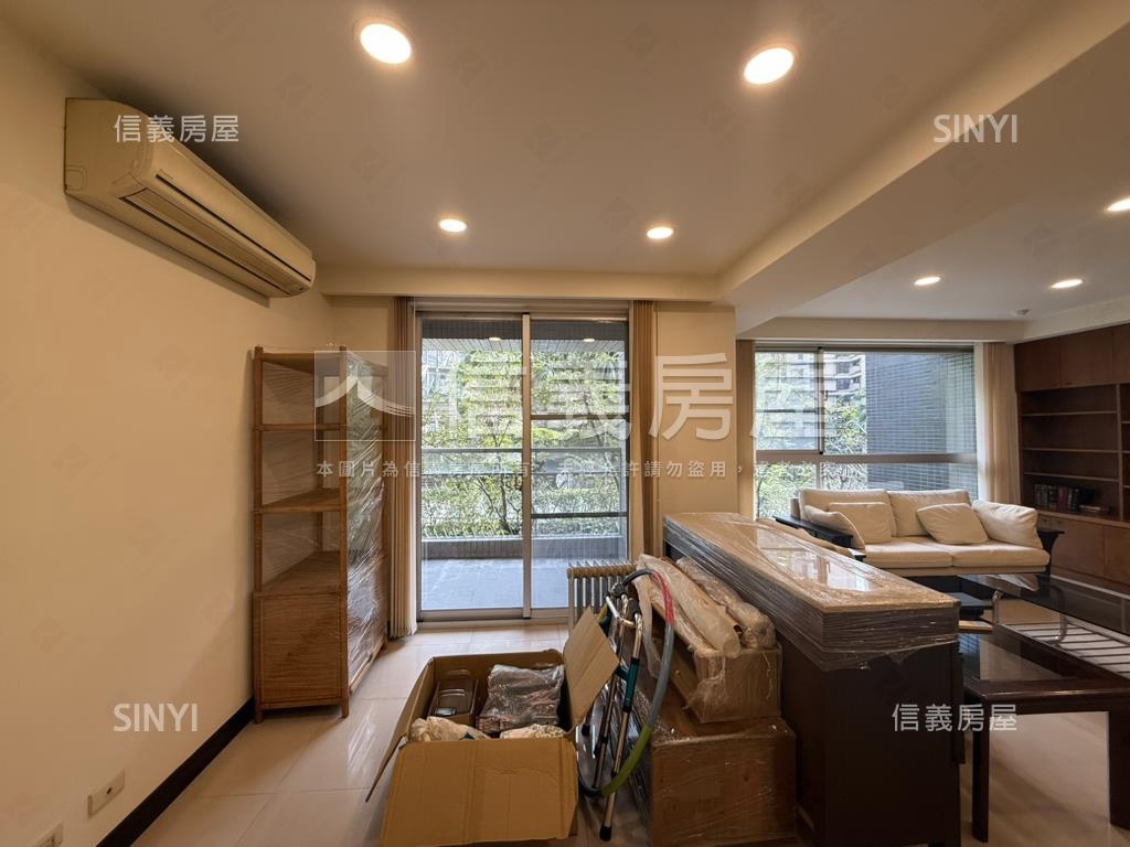 極美美宅四改三＋坡平車位房屋室內格局與周邊環境