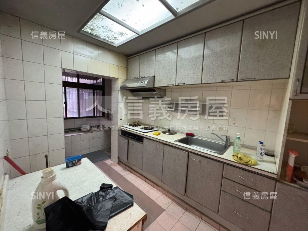 四維公園邊間４＋５房屋室內格局與周邊環境