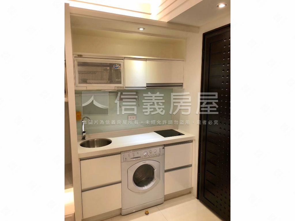 ｛精選｝信義計畫區小宅房屋室內格局與周邊環境