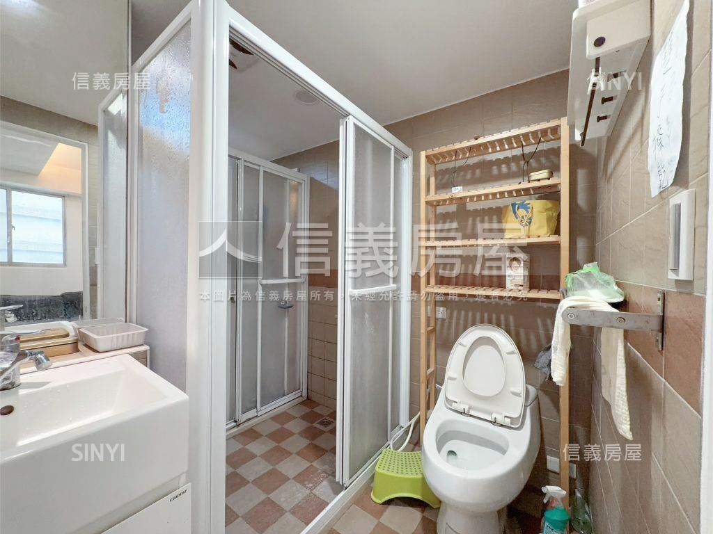 一六八溫馨美兩房車位房屋室內格局與周邊環境