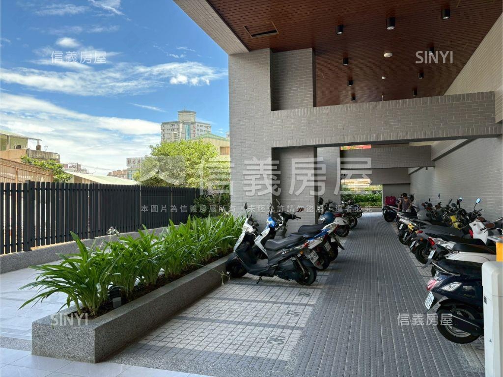 聚富滿滿，全新三房平車房屋室內格局與周邊環境