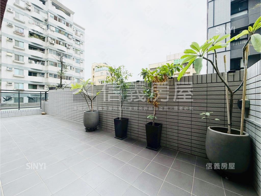 松禾苑精裝三房雙車大露臺房屋室內格局與周邊環境