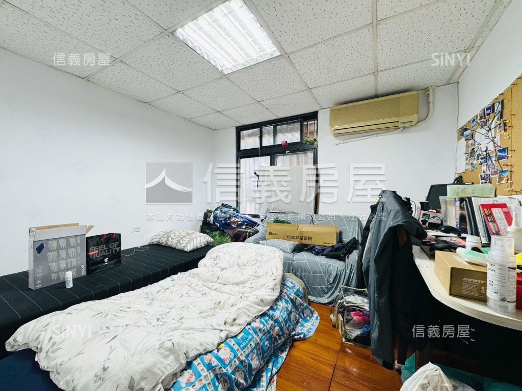 新海公寓美頂樓房屋室內格局與周邊環境