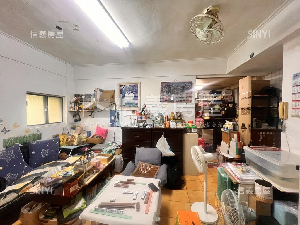 青年公園公寓三樓房屋室內格局與周邊環境