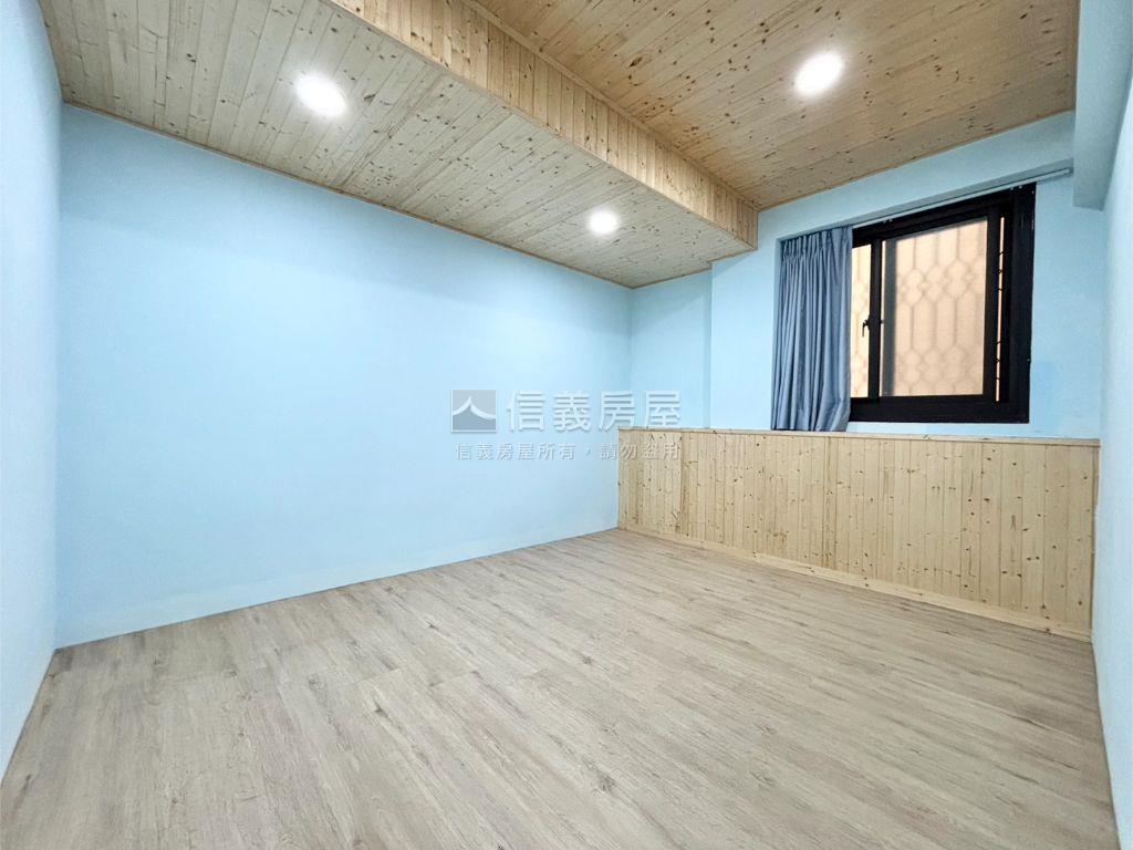 文心國小電梯兩房附裝潢房屋室內格局與周邊環境