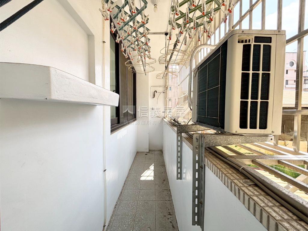 文心國小電梯兩房附裝潢房屋室內格局與周邊環境