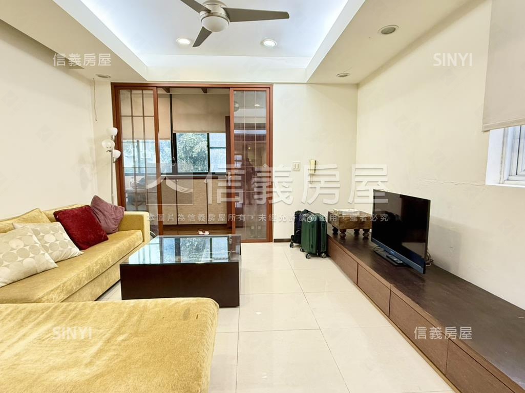 聯二村３１．９９坪大土持房屋室內格局與周邊環境