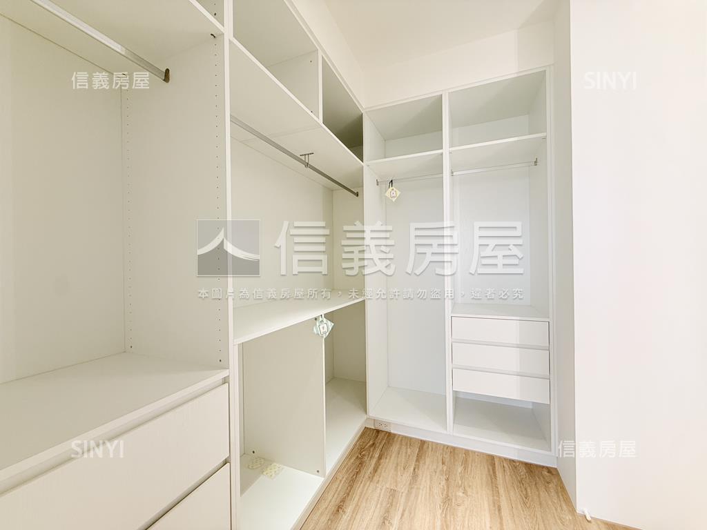 近中山醫三房雙平車裝潢戶房屋室內格局與周邊環境