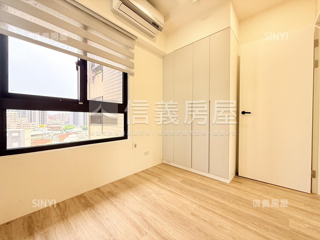 近中山醫三房雙平車裝潢戶房屋室內格局與周邊環境