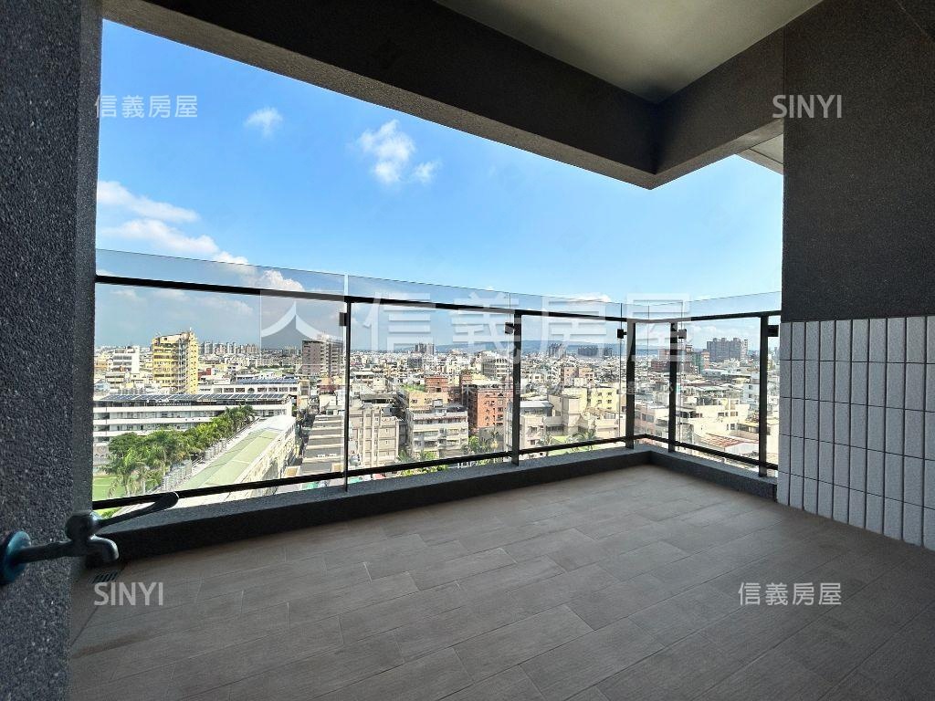 中正峯華三房平車房屋室內格局與周邊環境