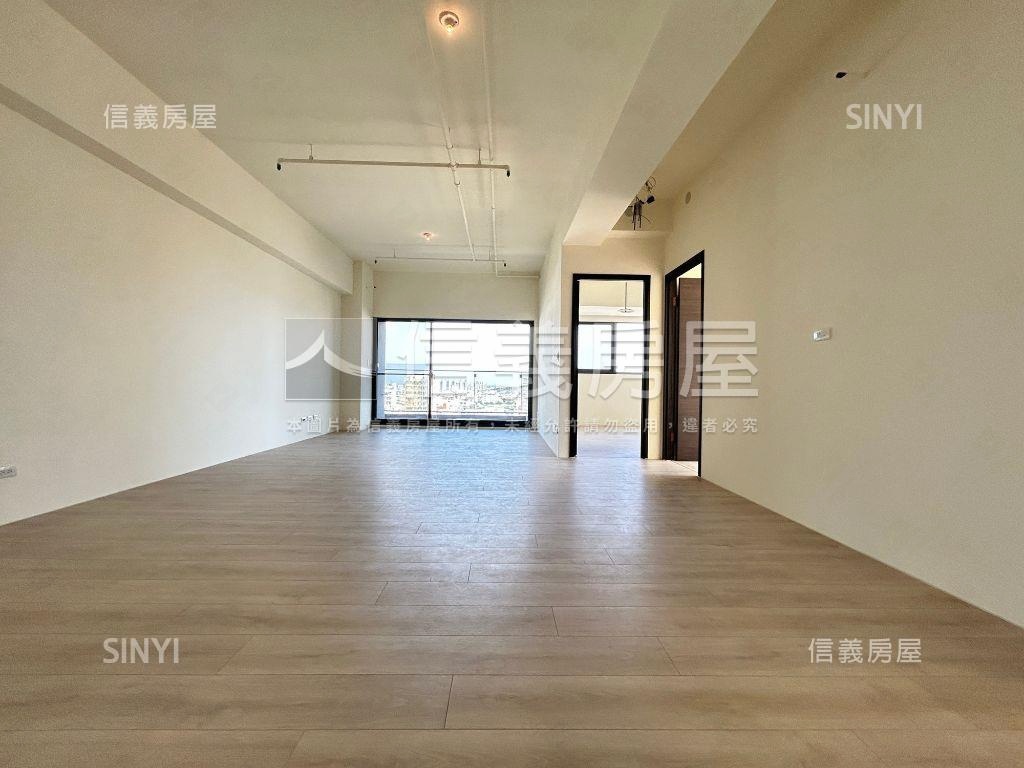 中正峯華三房平車房屋室內格局與周邊環境