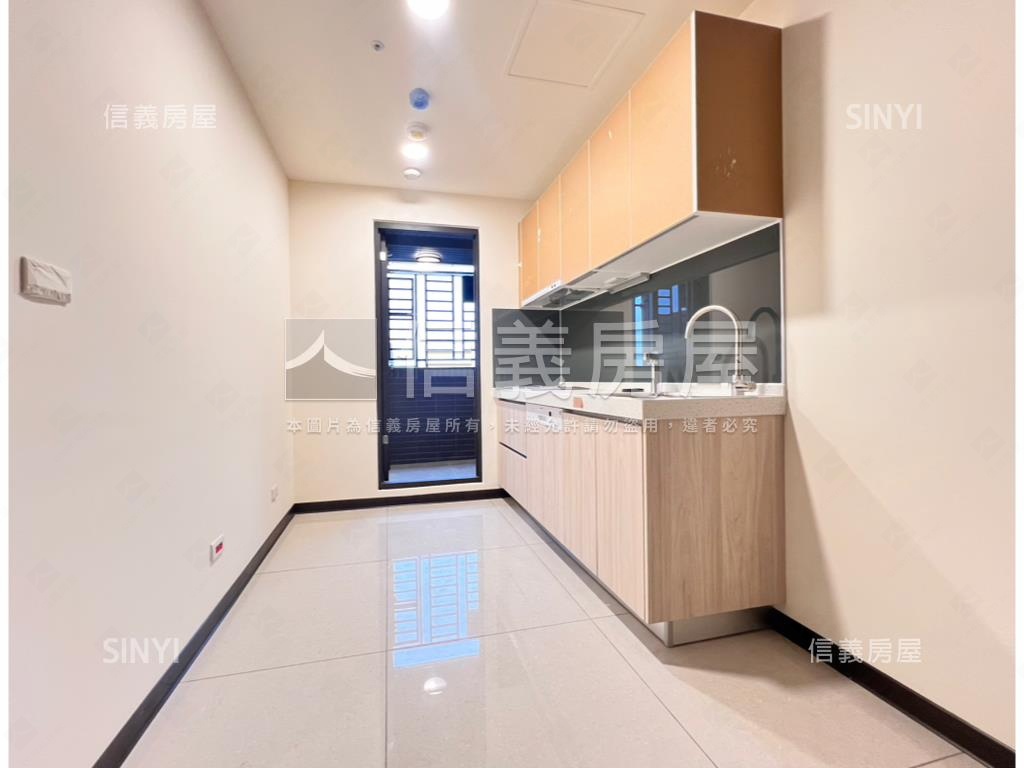 大清城双兩房兩位附車位房屋室內格局與周邊環境