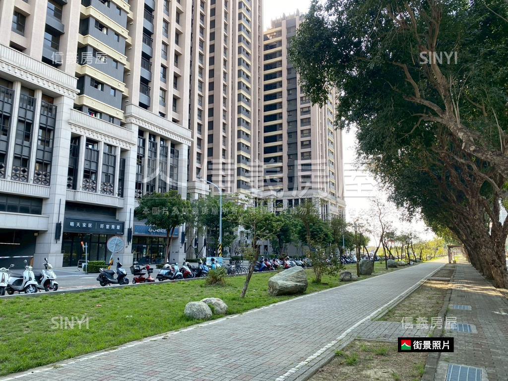 新悅城高質感裝潢店面房屋室內格局與周邊環境