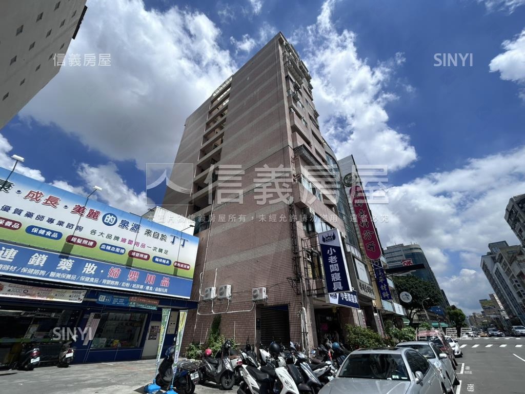 近中國醫五權路兩房大樓房屋室內格局與周邊環境