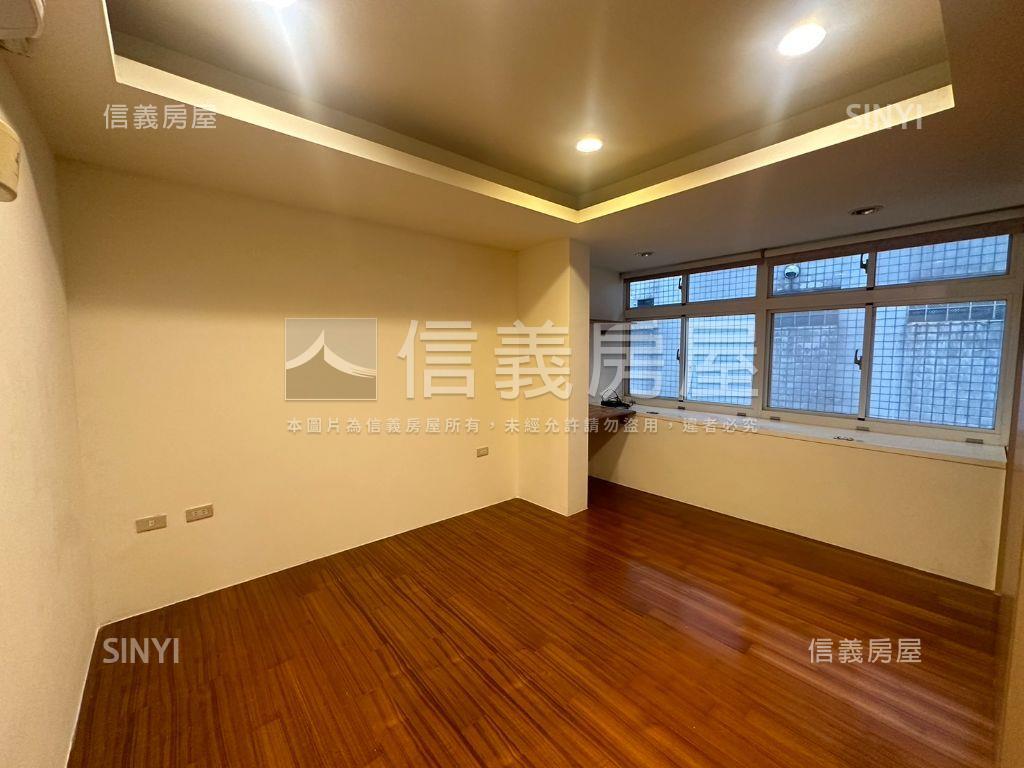 汐止站前邊間美寓房屋室內格局與周邊環境