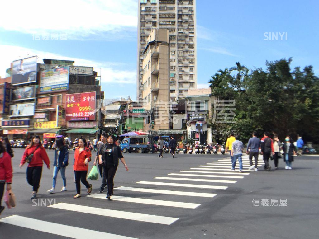 汐止站前邊間美寓房屋室內格局與周邊環境