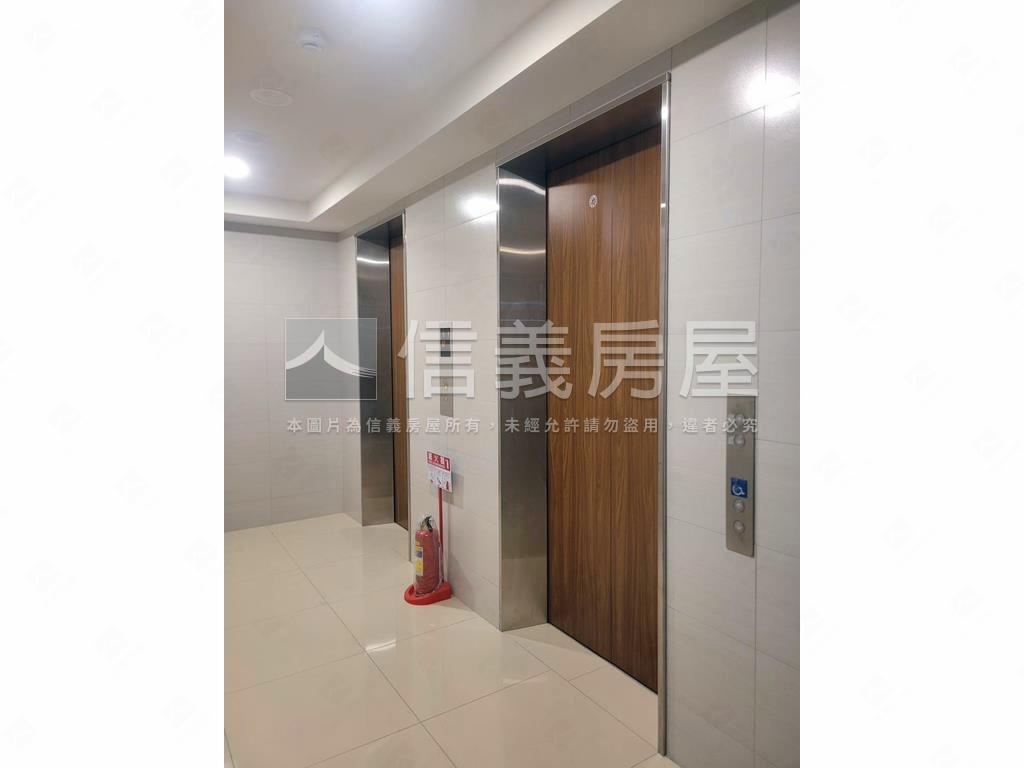 【春城家】邊間精裝首選房屋室內格局與周邊環境