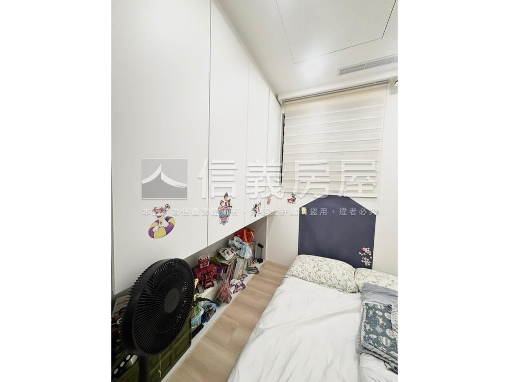 萬禧園稀有２房２衛帶車位房屋室內格局與周邊環境