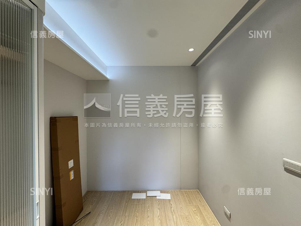 國美珩月房屋室內格局與周邊環境