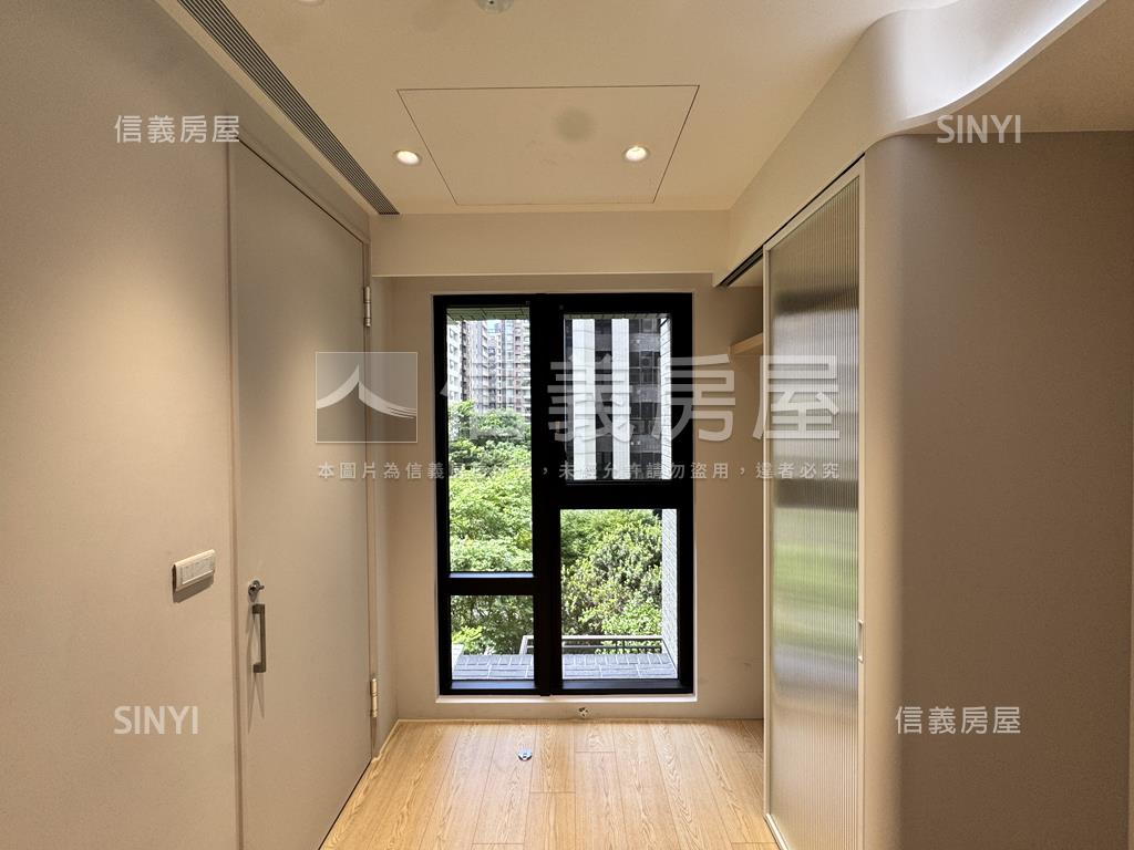 國美珩月房屋室內格局與周邊環境