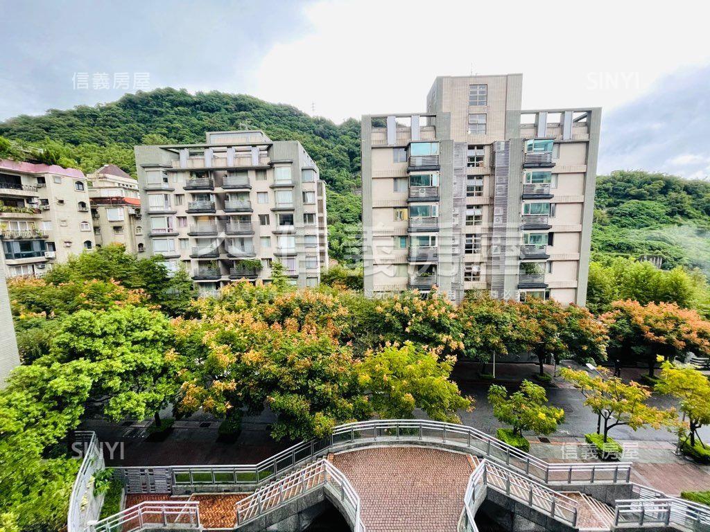 就看這間宏盛天母房屋室內格局與周邊環境