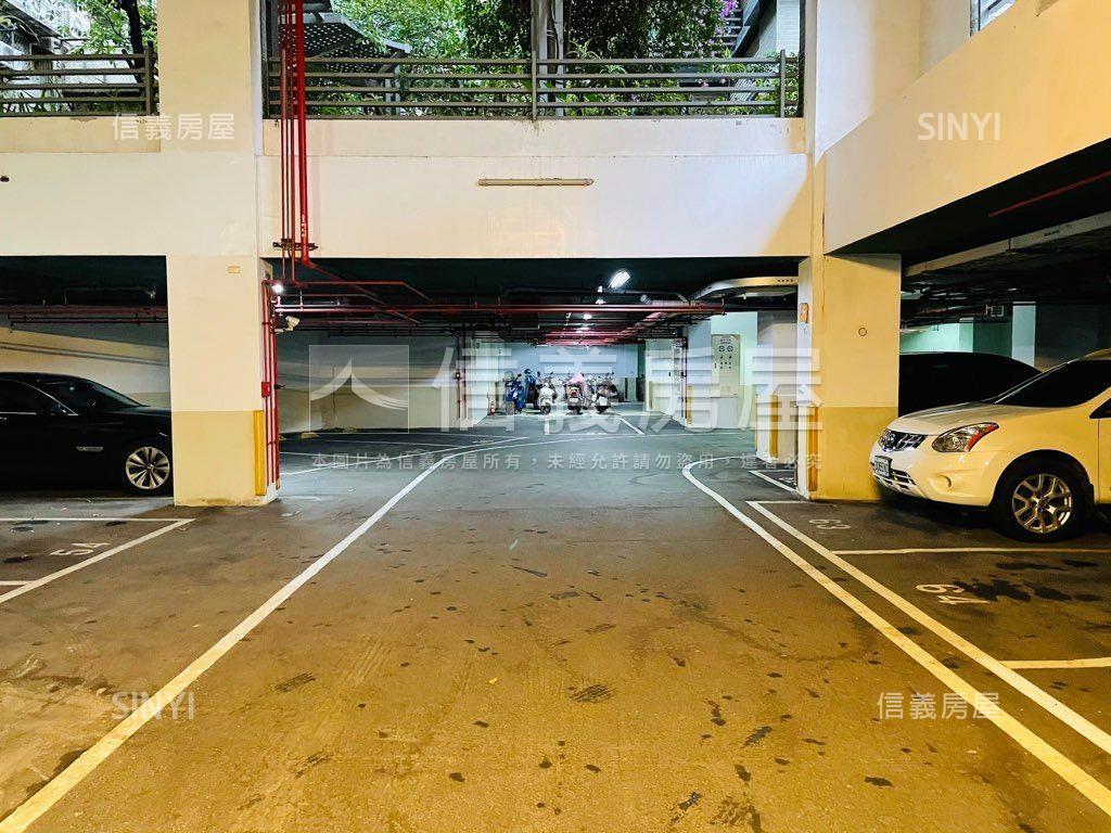 就看這間宏盛天母房屋室內格局與周邊環境