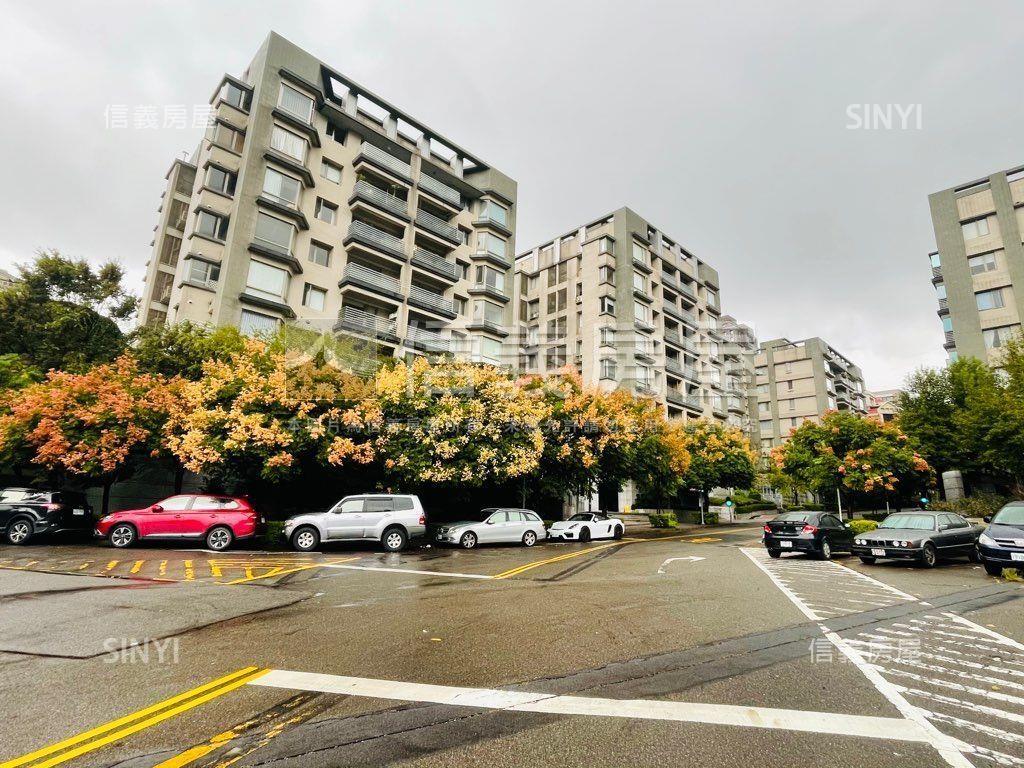 就看這間宏盛天母房屋室內格局與周邊環境