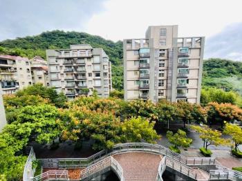 就看這間宏盛天母