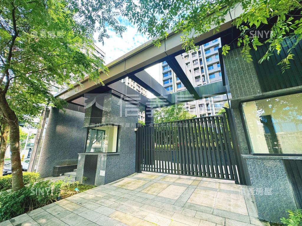 信義‧四季輕奢‧平安典藏房屋室內格局與周邊環境