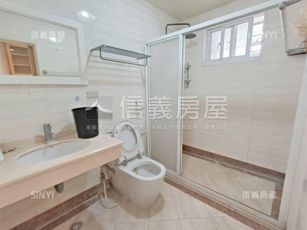 楠梓科技城近麥當勞透店房屋室內格局與周邊環境