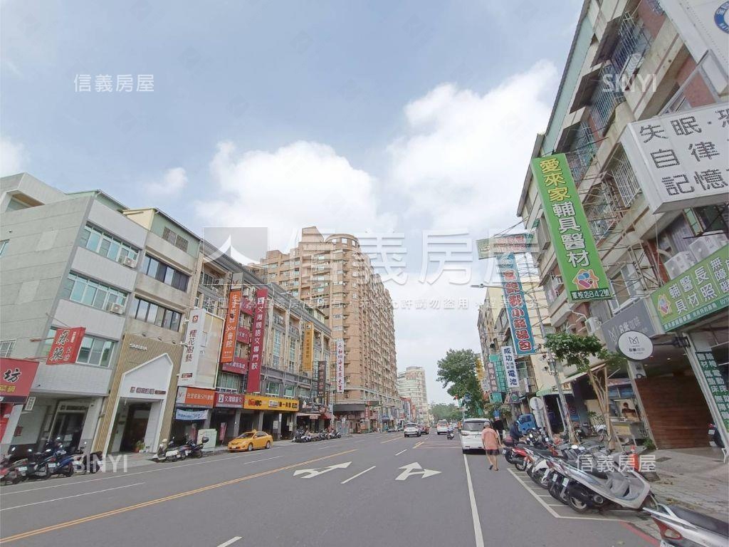 楠梓科技城近麥當勞透店房屋室內格局與周邊環境