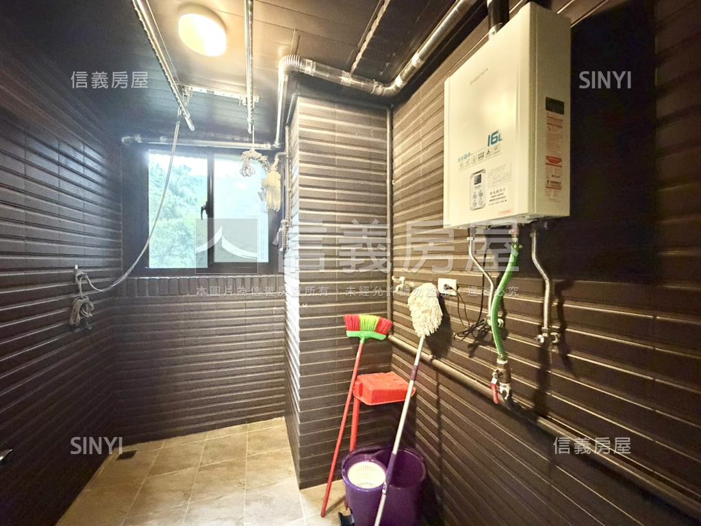 綠意敦美苑雅緻三房車位房屋室內格局與周邊環境