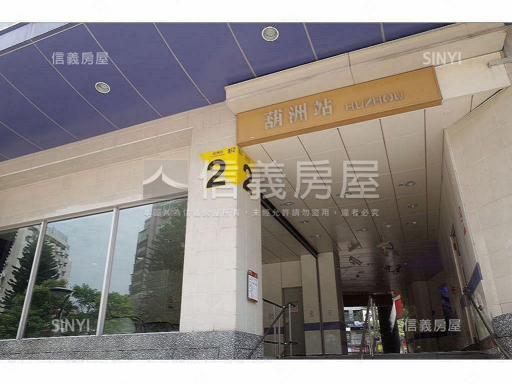低總價豪宅１樓金店面房屋室內格局與周邊環境