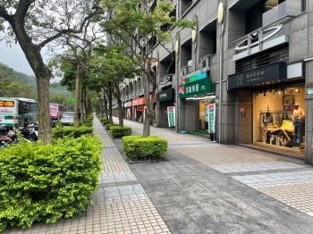 低總價豪宅１樓金店面