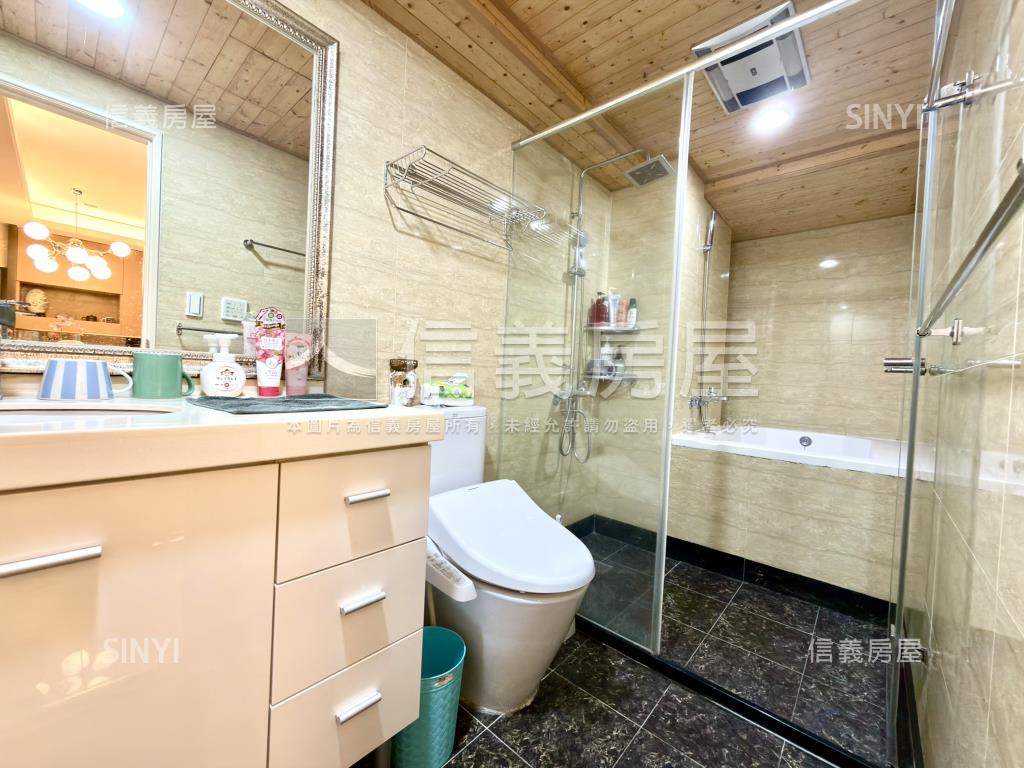 風華●優宅●２房坡平車位房屋室內格局與周邊環境