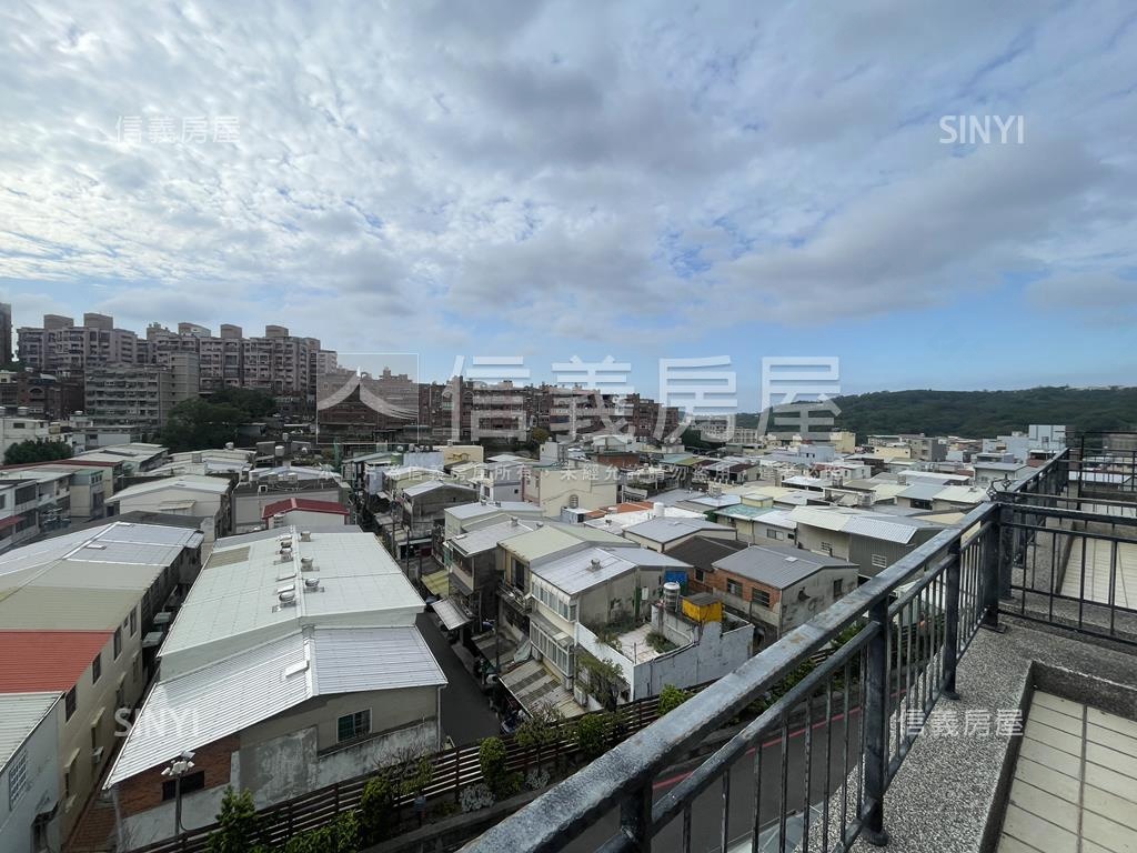 山湖戀視野戶房屋室內格局與周邊環境