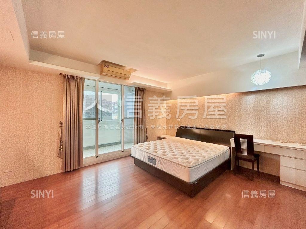 山湖戀視野戶房屋室內格局與周邊環境