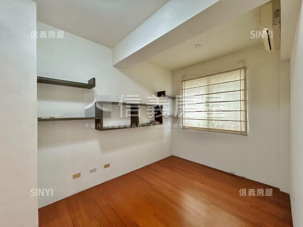 山湖戀視野戶房屋室內格局與周邊環境