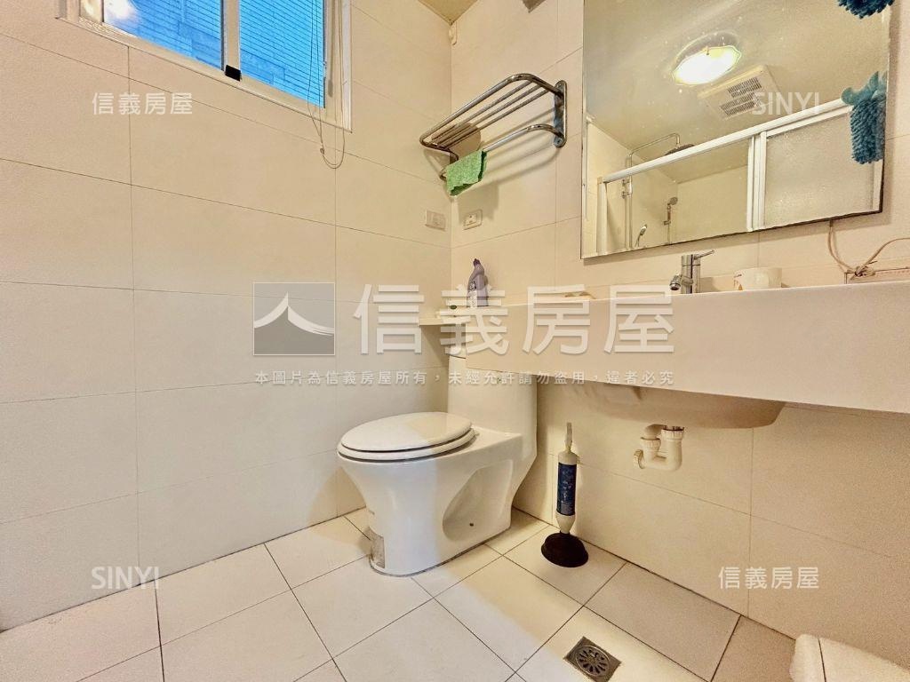 山湖戀視野戶房屋室內格局與周邊環境