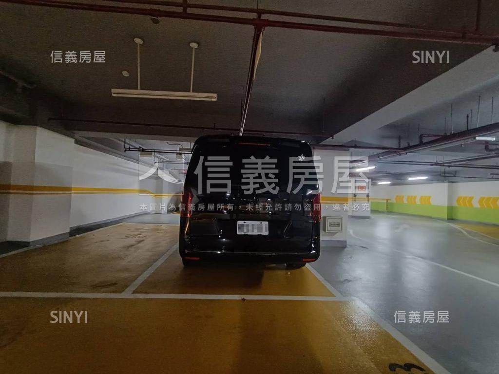 副都心容邑ＰＡＲＫ房屋室內格局與周邊環境